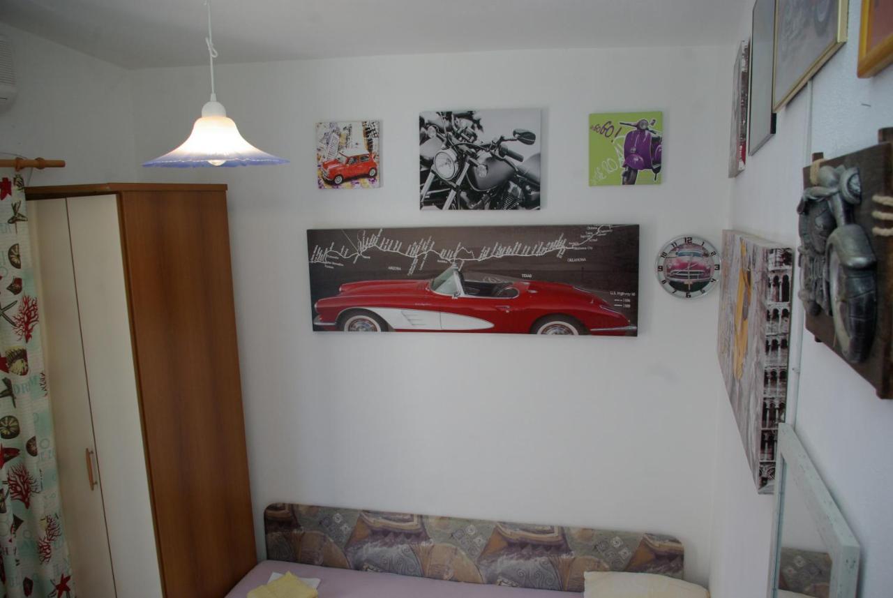Rooms Tia Baška Voda المظهر الخارجي الصورة