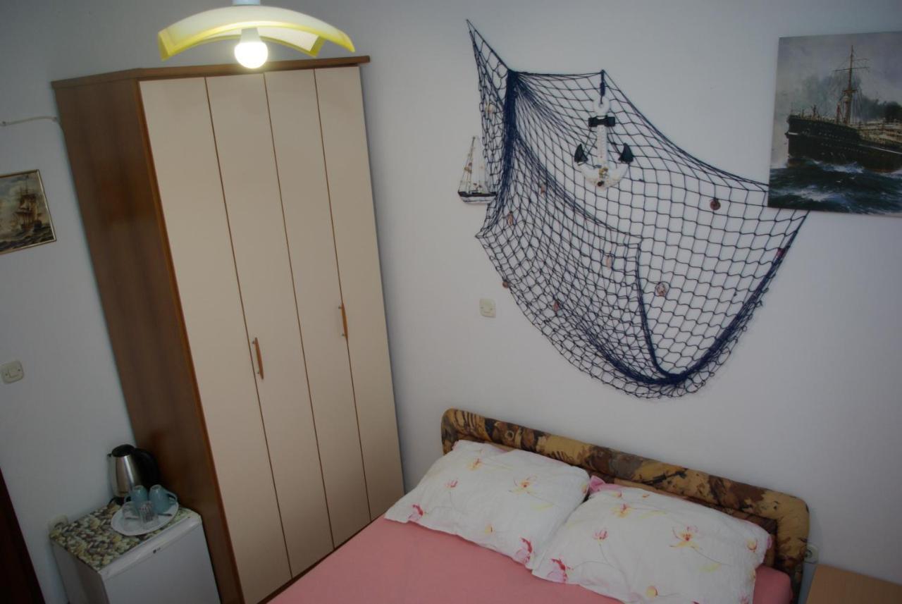 Rooms Tia Baška Voda المظهر الخارجي الصورة