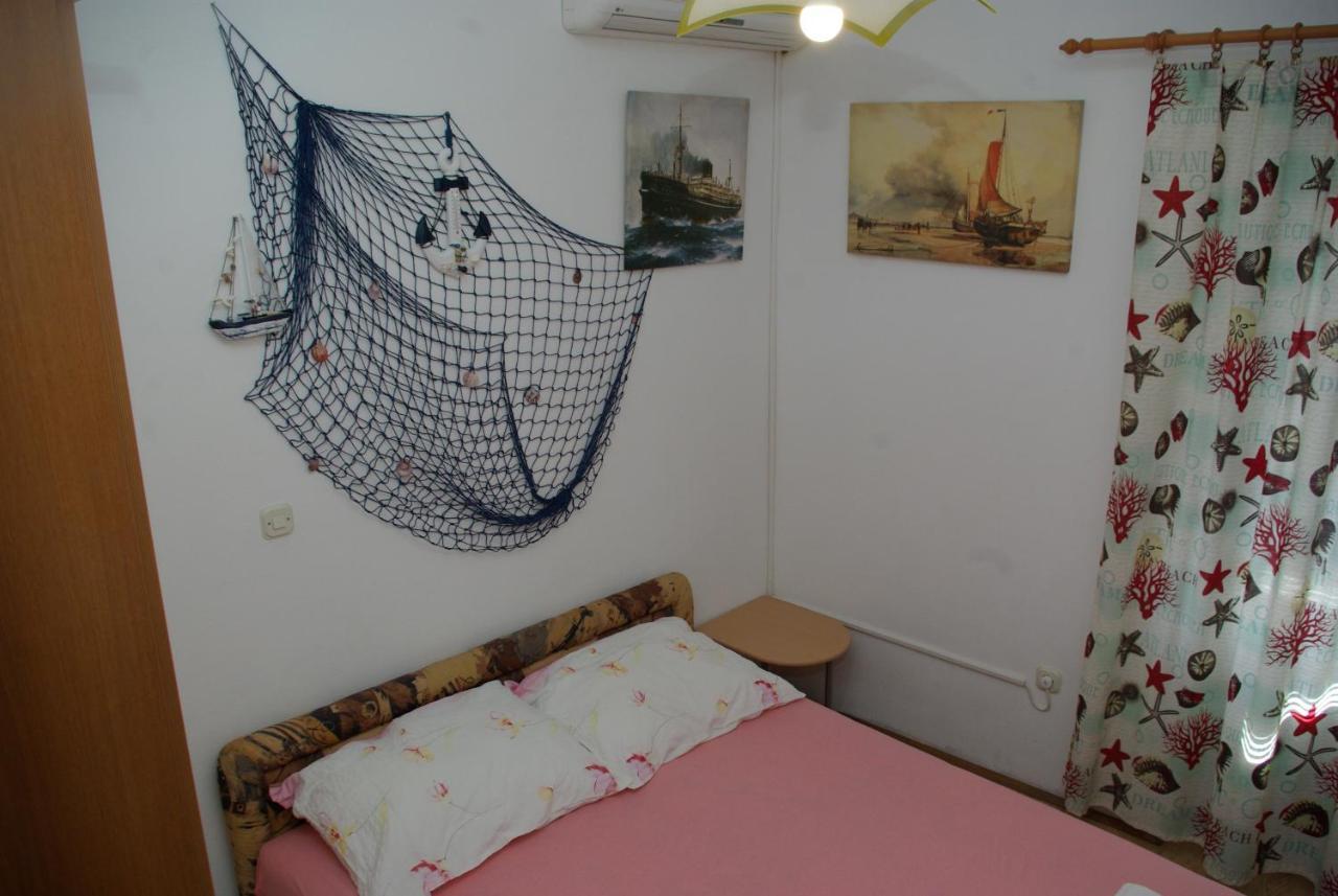 Rooms Tia Baška Voda المظهر الخارجي الصورة