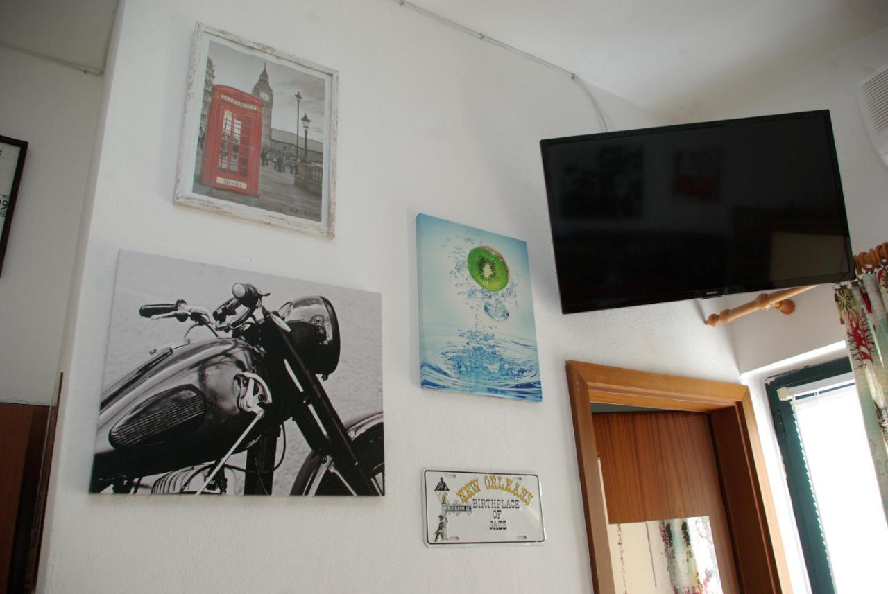 Rooms Tia Baška Voda المظهر الخارجي الصورة