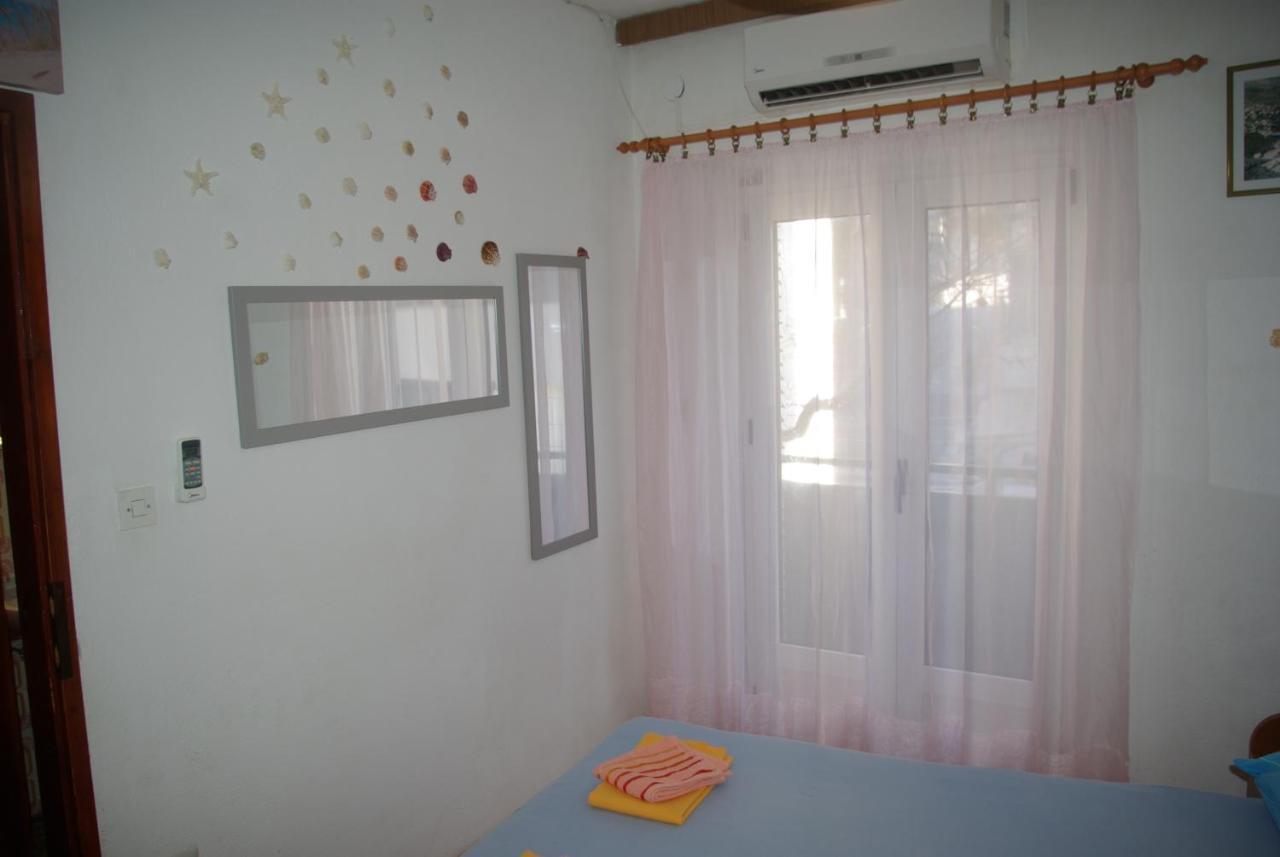 Rooms Tia Baška Voda المظهر الخارجي الصورة