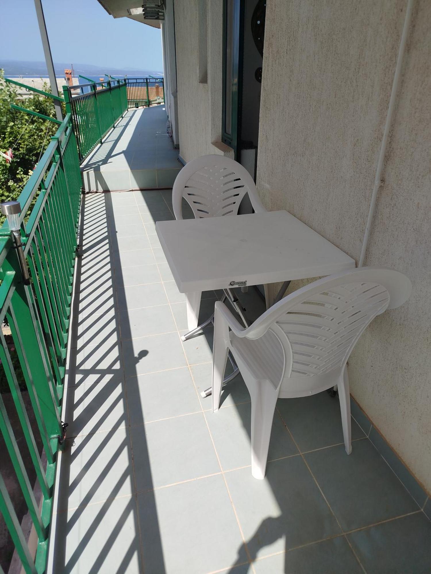 Rooms Tia Baška Voda الغرفة الصورة