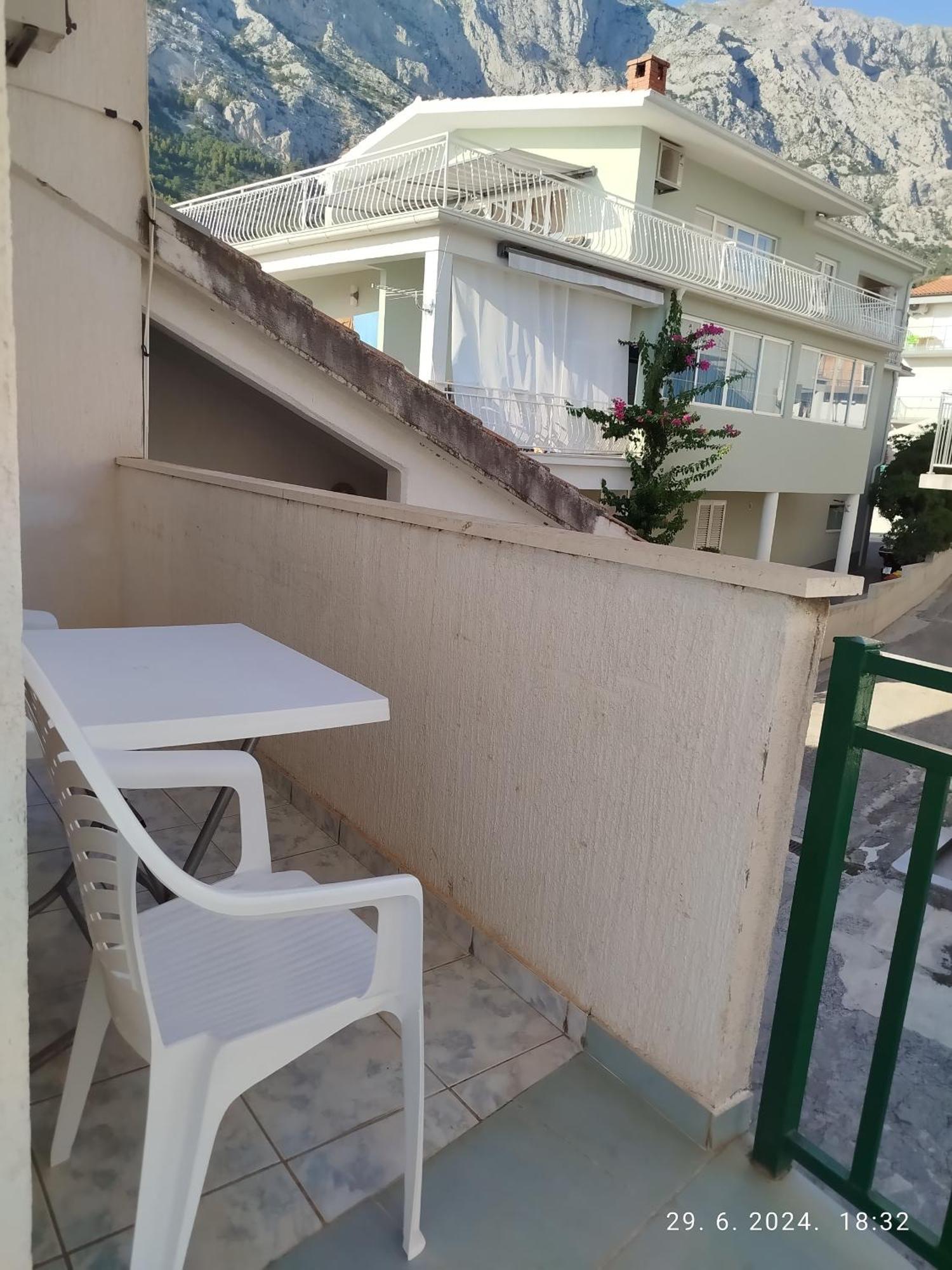 Rooms Tia Baška Voda المظهر الخارجي الصورة